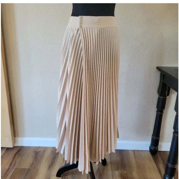 Vince skirt size 4 - Picture 3 of 8